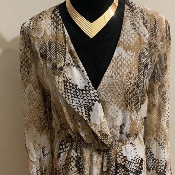 Snake Print Long Sleeve Dress - Picture 3 of 11